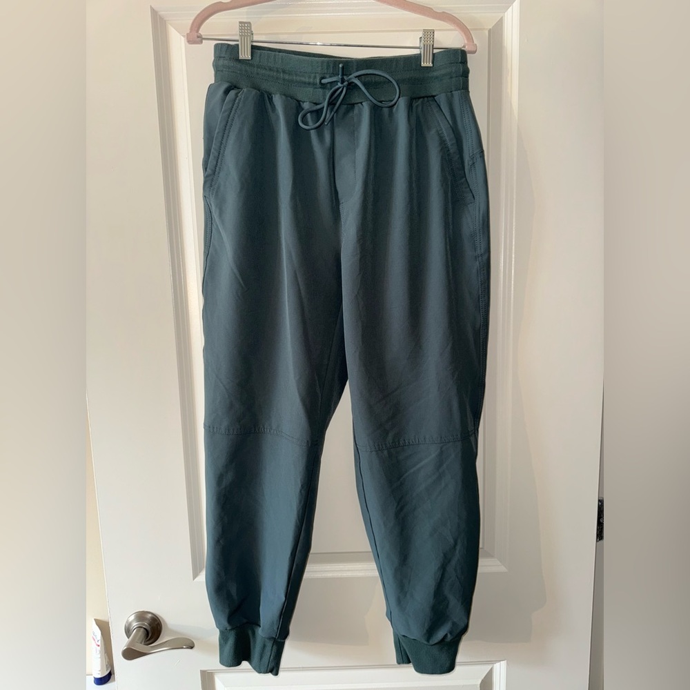 Women’s Green Jogger Pants
